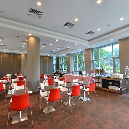 Hotel Chancellor@Orchard Singapur Dış mekan fotoğraf