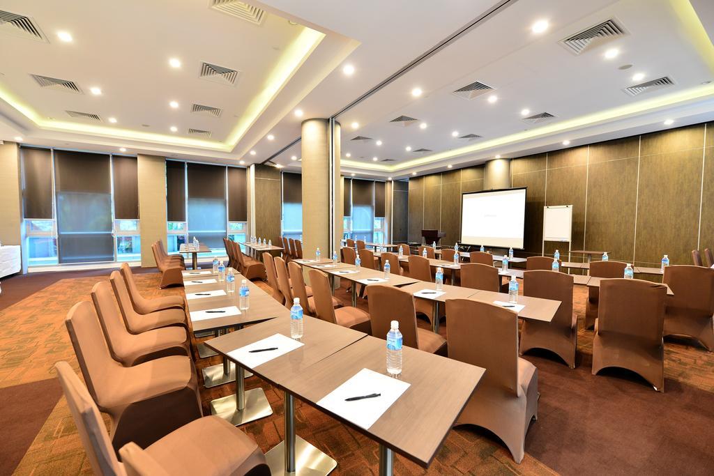 Hotel Chancellor@Orchard Singapur Dış mekan fotoğraf